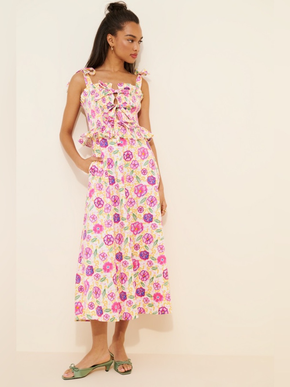 CeliaB Pink floral Turpan midi dress